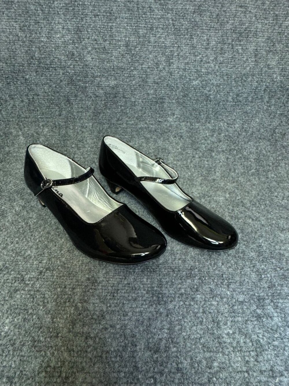 Nina Shoe Women's 6W Black Patent Leather Mary Jane 1.5" Heels